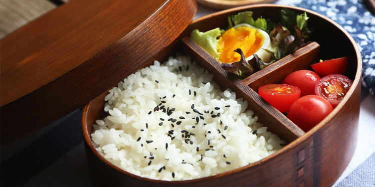 Wholesale oval wooden lunch box