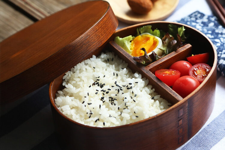 Wholesale Japanese Wooden Oval Lunch Box Coffee Color Bento Box (5) Wholesale oval wooden lunch box