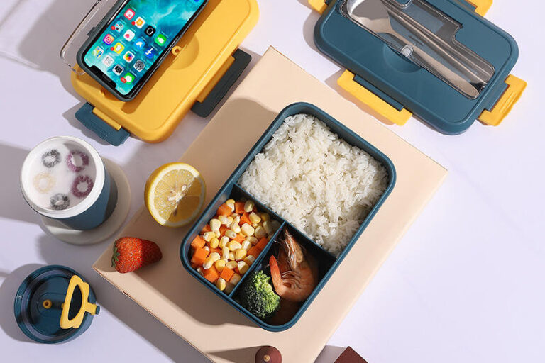 Factory Hot Sale Plastic Bento Lunch Box Set Microwaveable with Cutlery (4) Microwaveable plastic bento lunch box set