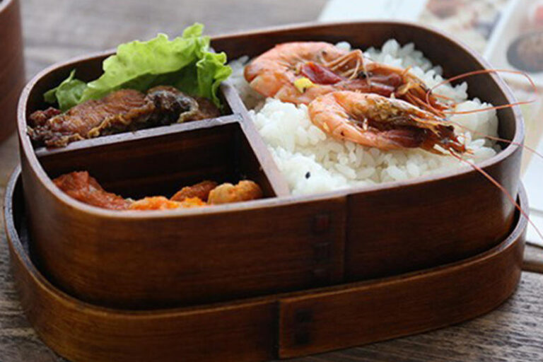 Japanese Creative Wooden Divided Bento Lunch Box (6) wooden divided bento lunch box